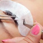 Nujni pripomoček za stiliste trepalnic – pinceta za podaljševanje trepalnic